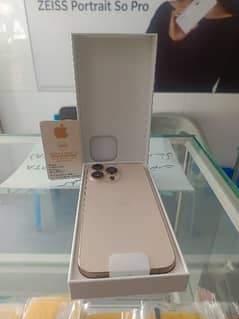 iphone  16 pro max desert titanium