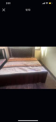 bed sets and dining table for sale