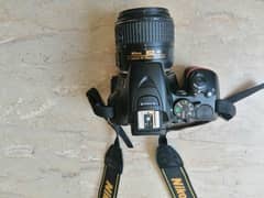 Nikon D5500 DSLR Professional Camera with Orignal Battery and Charger.