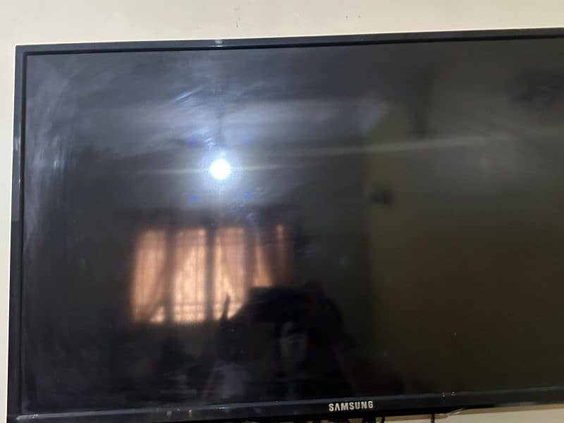 Samsung lcd available for sale 32 inch 1