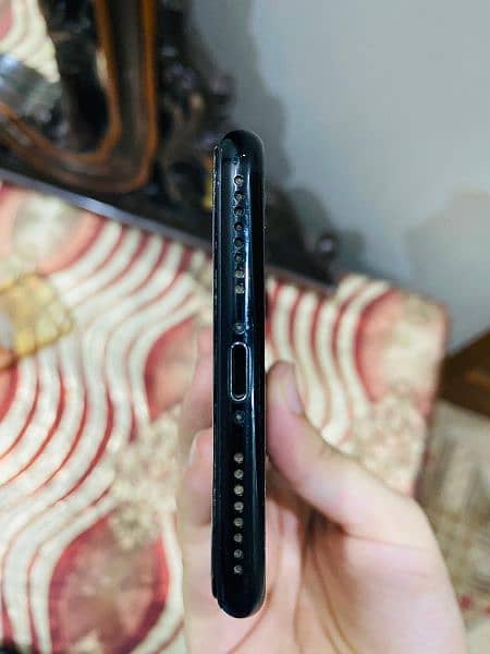 iPhone 7 plus PTA with box
Colour Black. . Girl Used 4