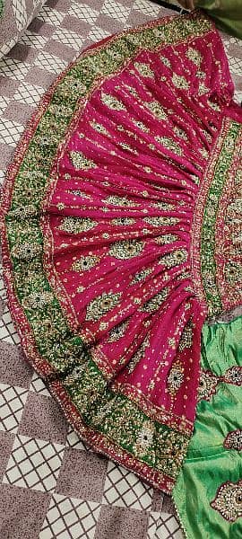 Bridal lehnga for sale. . . . condition 10/10 5