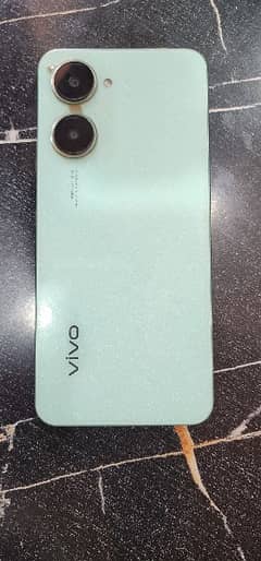 vivo Y03