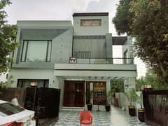 10 MARLA LUXURY DESIGNER HOUSE FOR SALE IN SECTOR C BAHRIA TOWN LAHORE