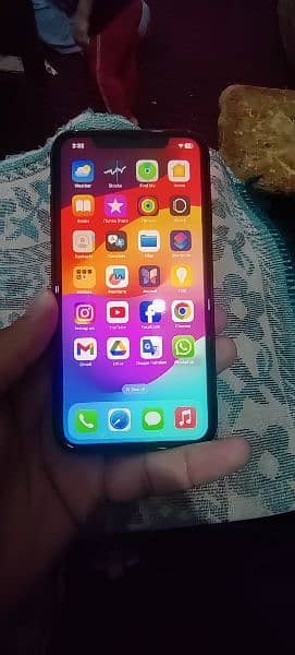 iphone 11 JV 64GB 10/10 condition 2 months sim can be used 03224198691 1