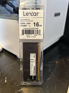 Lexar DDR4-3200 UDIMM Desktop Memory 16GB | LD4AU016G-B3200GSST