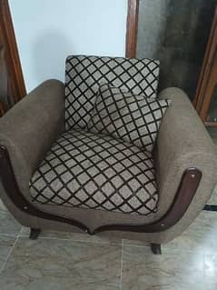 7 seater sofa used 2 years