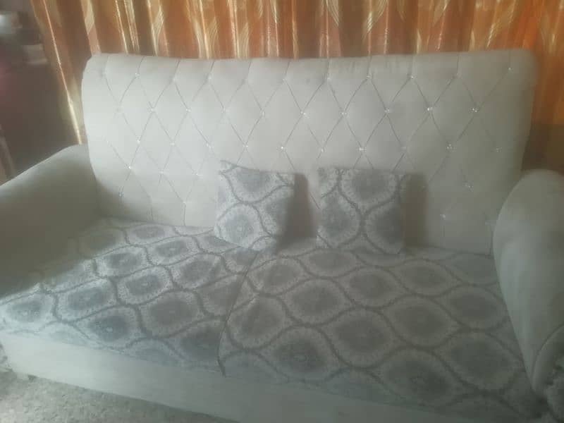 dublle bed and sofa set 1