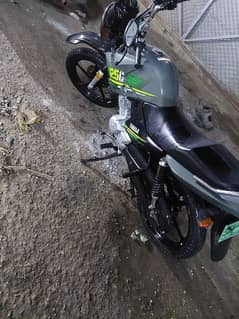 ybr 125