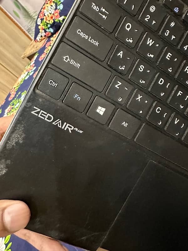 ZED AIR plus Motherboard and keyboard - Laptops - 1093438328