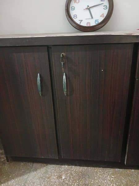 side board 6x6 size brown 8000 rs 0