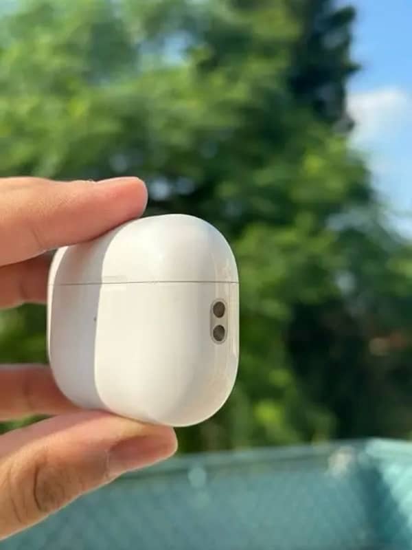 Apple AirPods Pro 2nd Generation 1