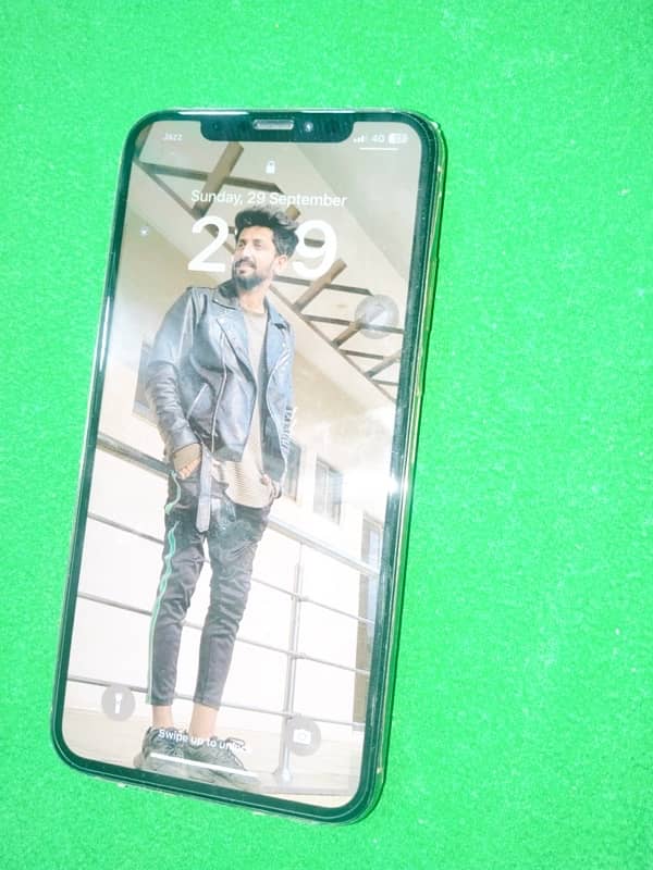 iphone XS max 256 GB  PTA prof 3