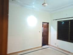 3 bedroom Apar portion need and clean foreign demand 85000