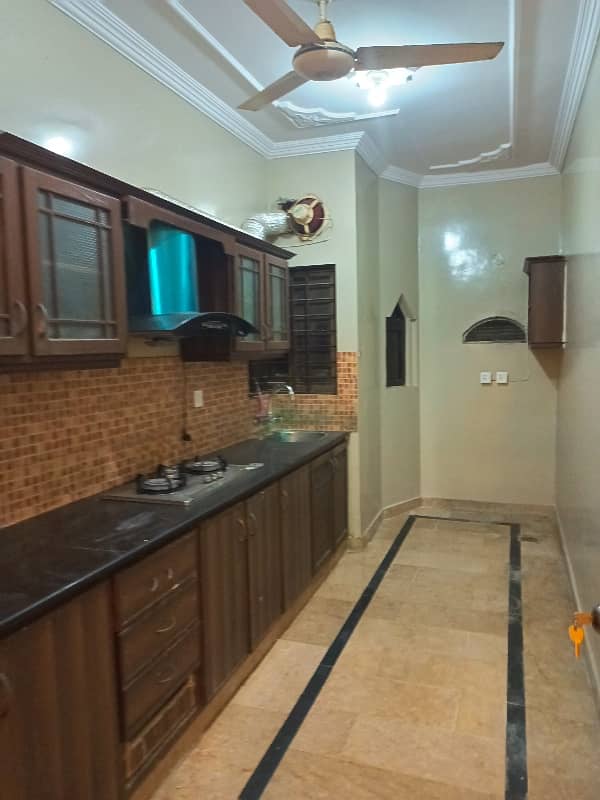 3 bedroom Apar portion need and clean foreign demand 85000 5