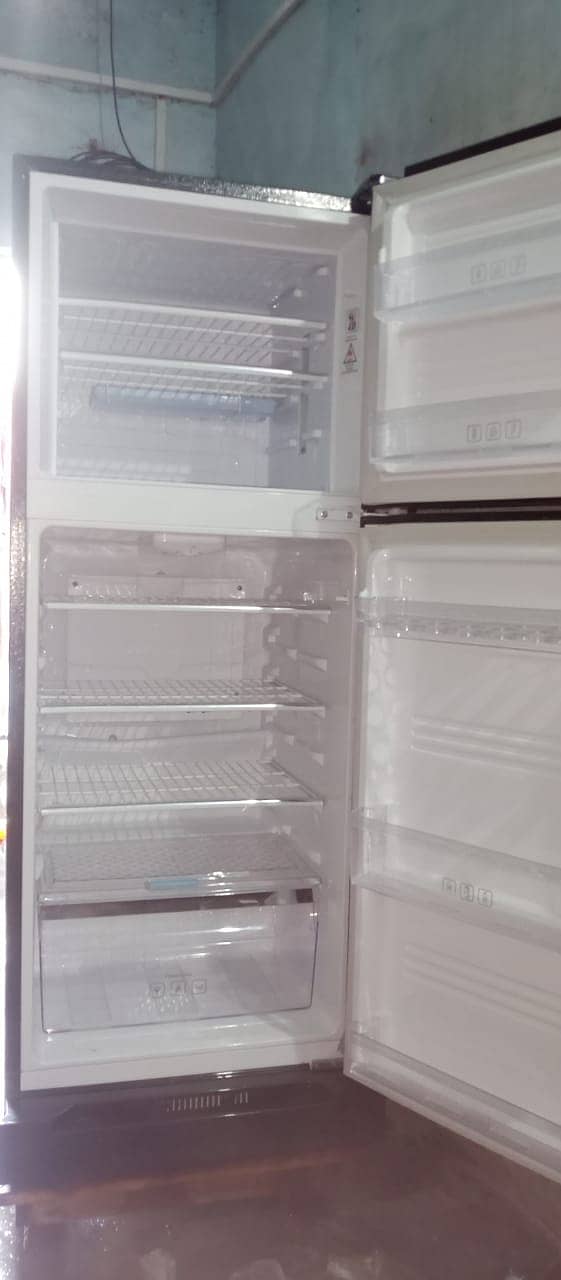 kenwood new fridge 3