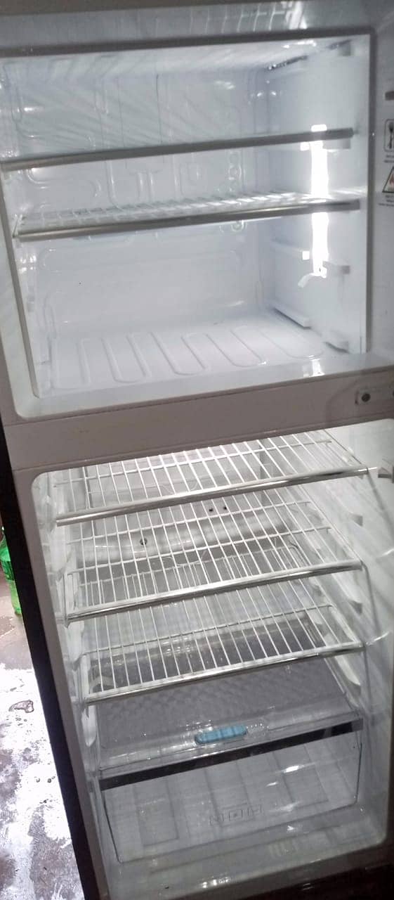 kenwood new fridge 4