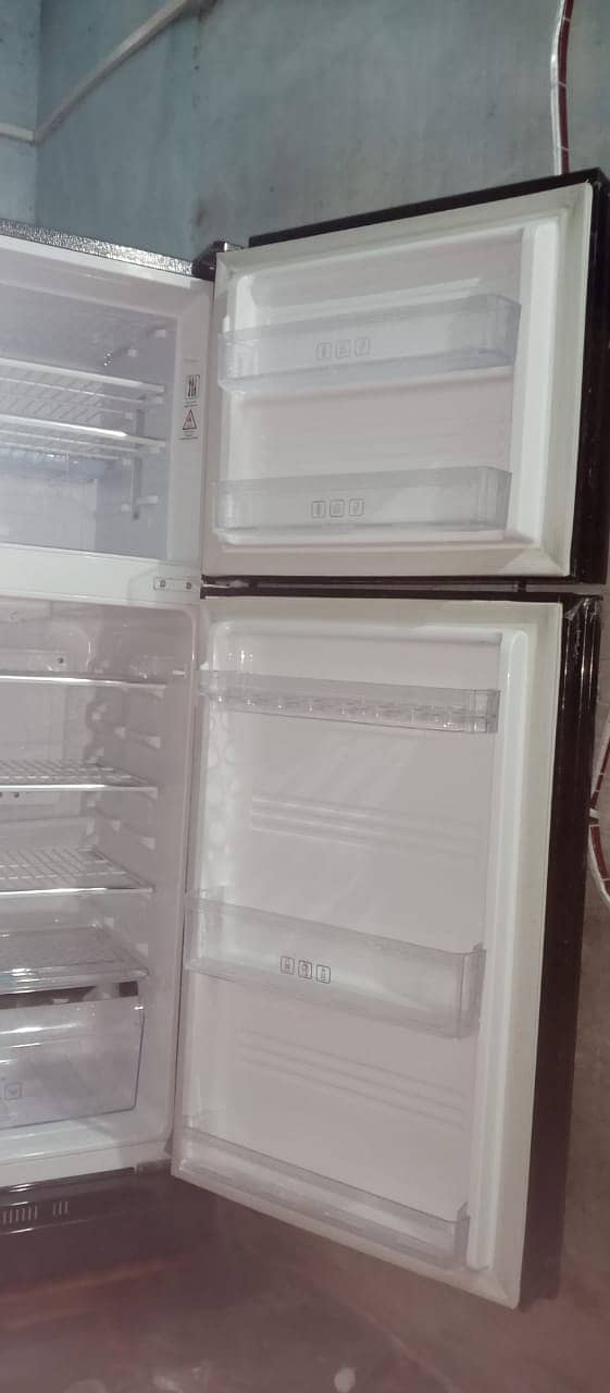 kenwood new fridge 6