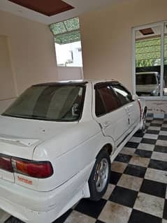 Nissan Sunny 1993