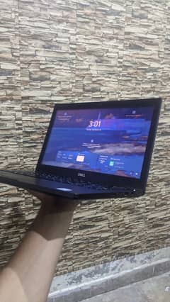 Dell latitude 7390 core i5 vPro 8th generation