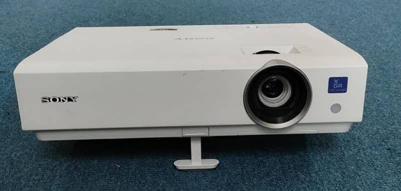 used Projectors & accessories iiii 6