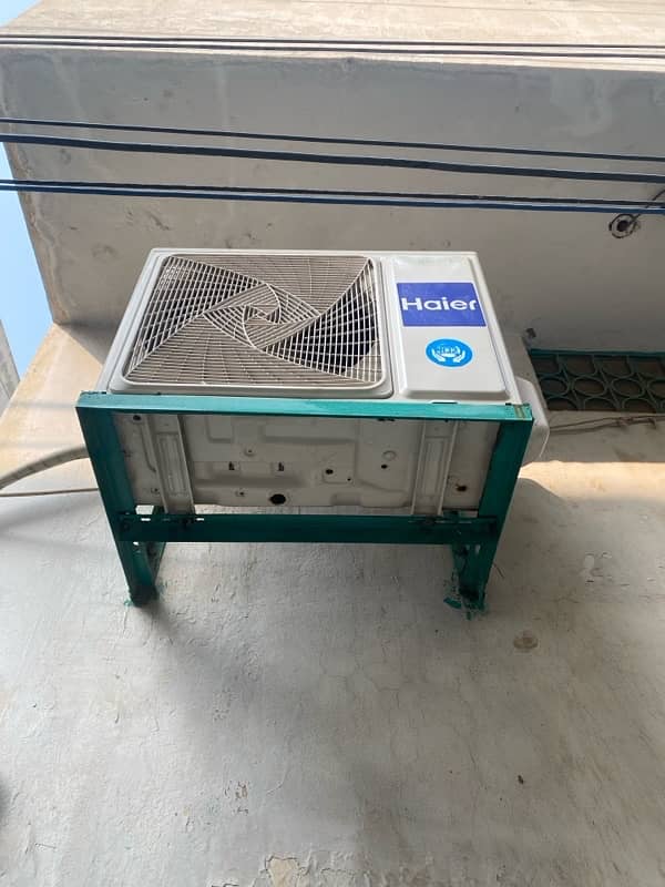 Haier 1 Ton DC Inverter 3