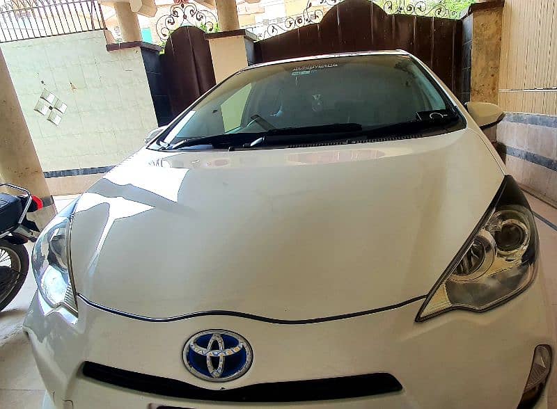 Toyota Aqua Hybrid 8