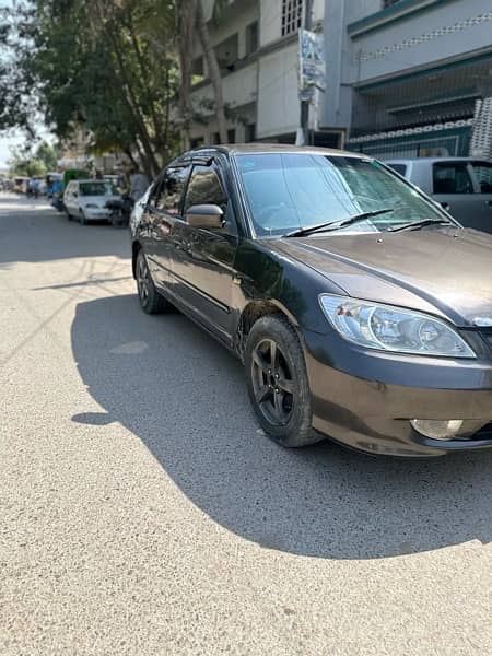 Honda Civic EXi 2005 automatic excellent fuel avverag 11