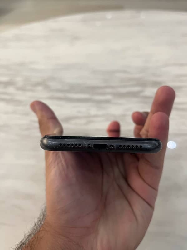 Iphone 11 Pta approved 8