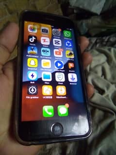 iPhone 7     128GB