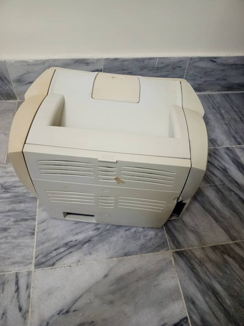 HP LaserJet 1300 Printer 3