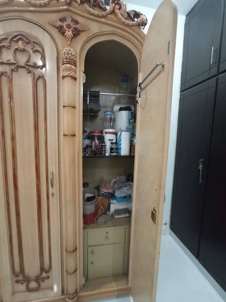 Best Quality Wood Cupboard for sale 1