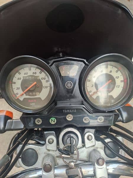 Yamaha YBZ 125cc Exchange Possible with YBR-G 8