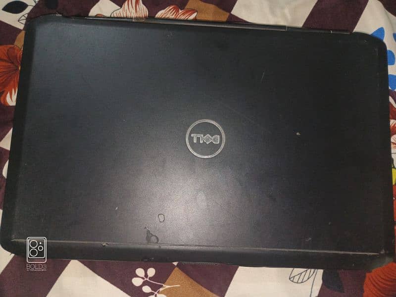 DELL Laptop 5