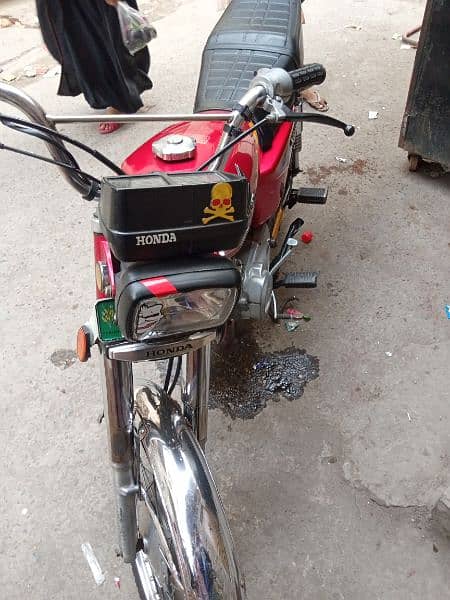 Honda 125 good coundation no falt full ok 0