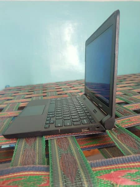 dell touch screen laptop or Chromebook 5