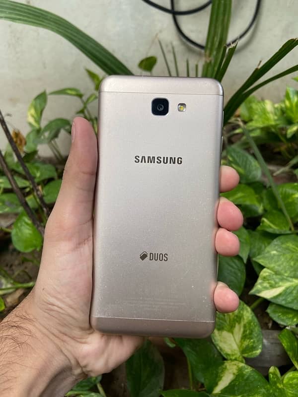 Samsung j5 prime 1