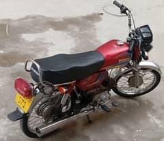 first owner one hand use bike koi Kam ni hone wala