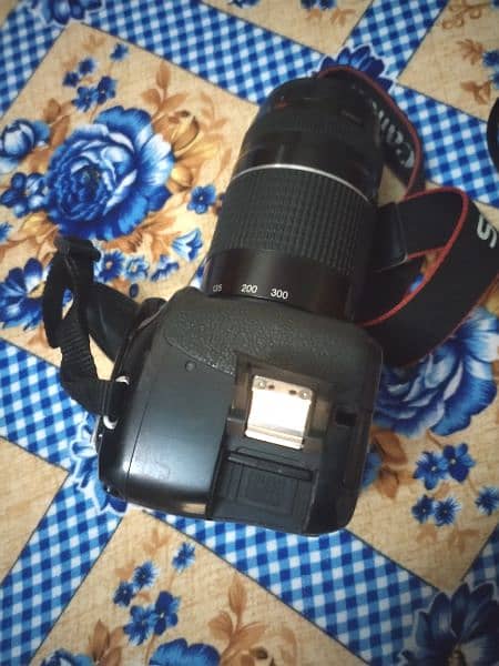 Dslr Canon 600d with EF 70-300mm lens with accessories sale & exchange 6