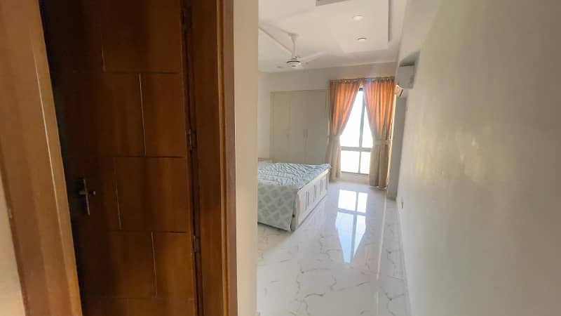 3 Bed Luxury Fully Furnished Apartment Available For Rent 17