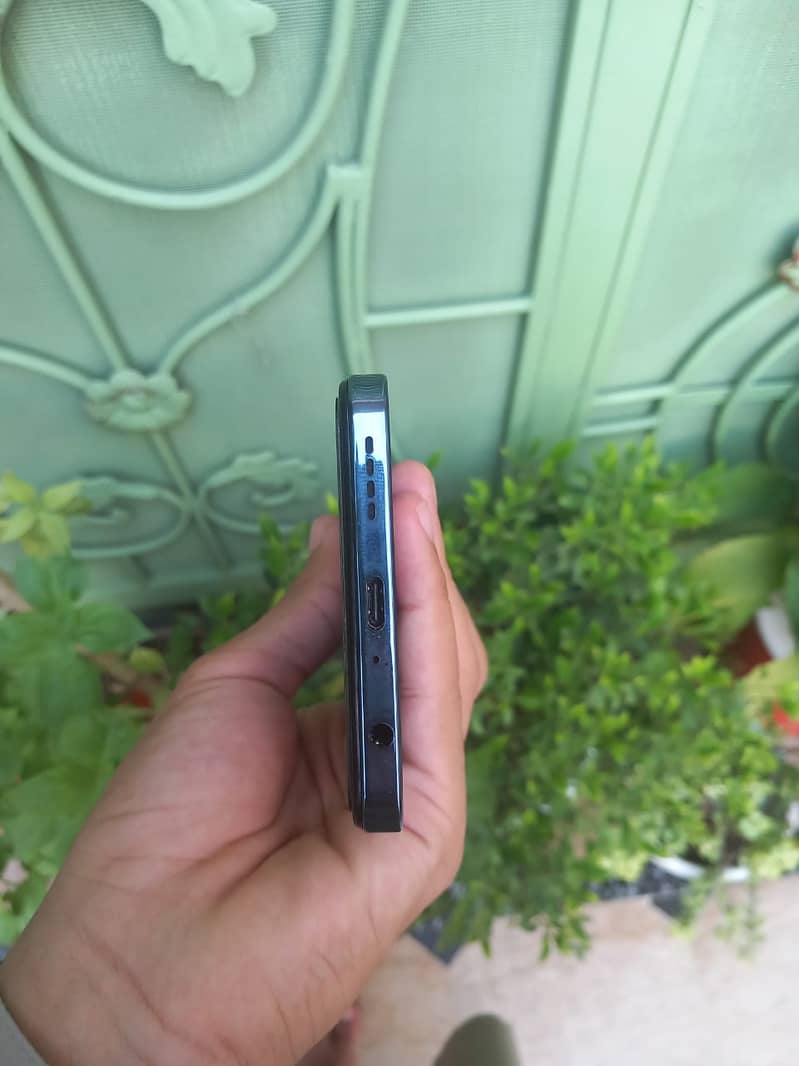 infinix hot 40 10/10 condition best for gaming 2