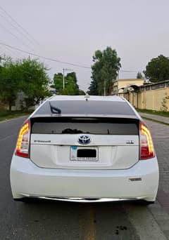 Toyota Prius 2014