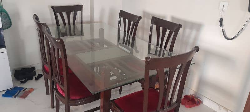 glass dining table 1