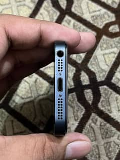 iphone 5  32 gb pta proved