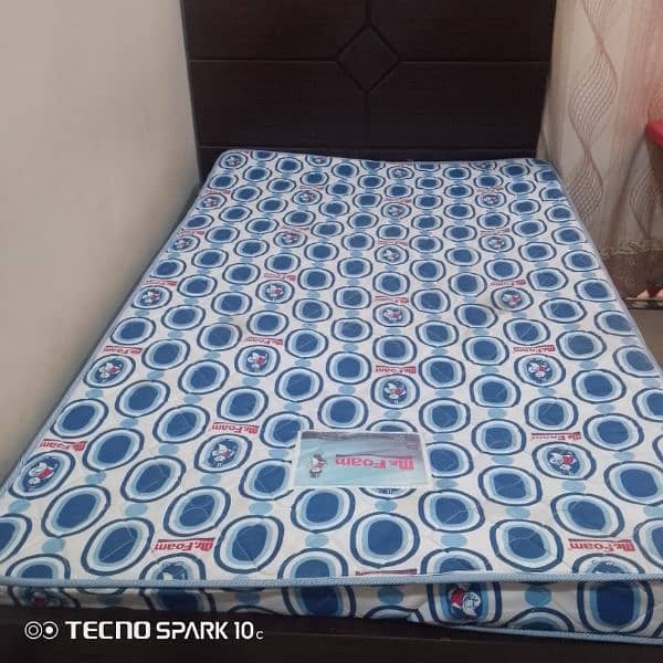 Bed for sale with mattress 4