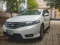 Honda City automatic 100% orignal.