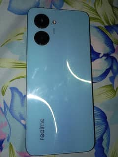 Realme C33 0