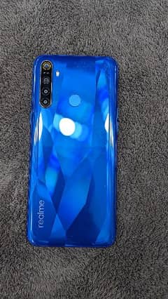 Realme 5 4/64 0