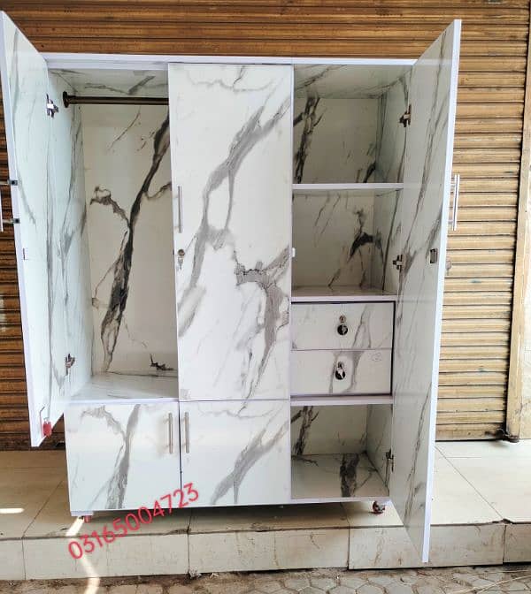 cupboard / wardrobe / Almari / 3 door / 0316,5004723 10