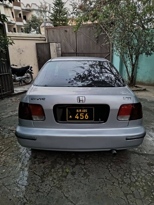 Honda Civic VTi 1998 3